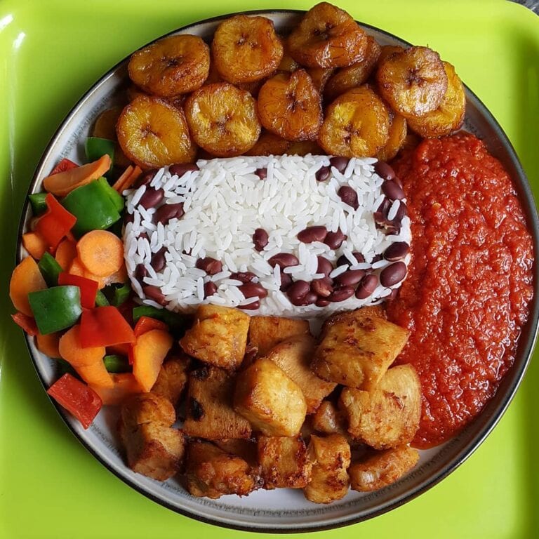 Nigerian chicken stew